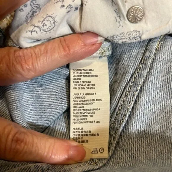 We The Free Pleated Belted High Rise Women's Light Denim Jeans Size 28 - Picture 12 of 13